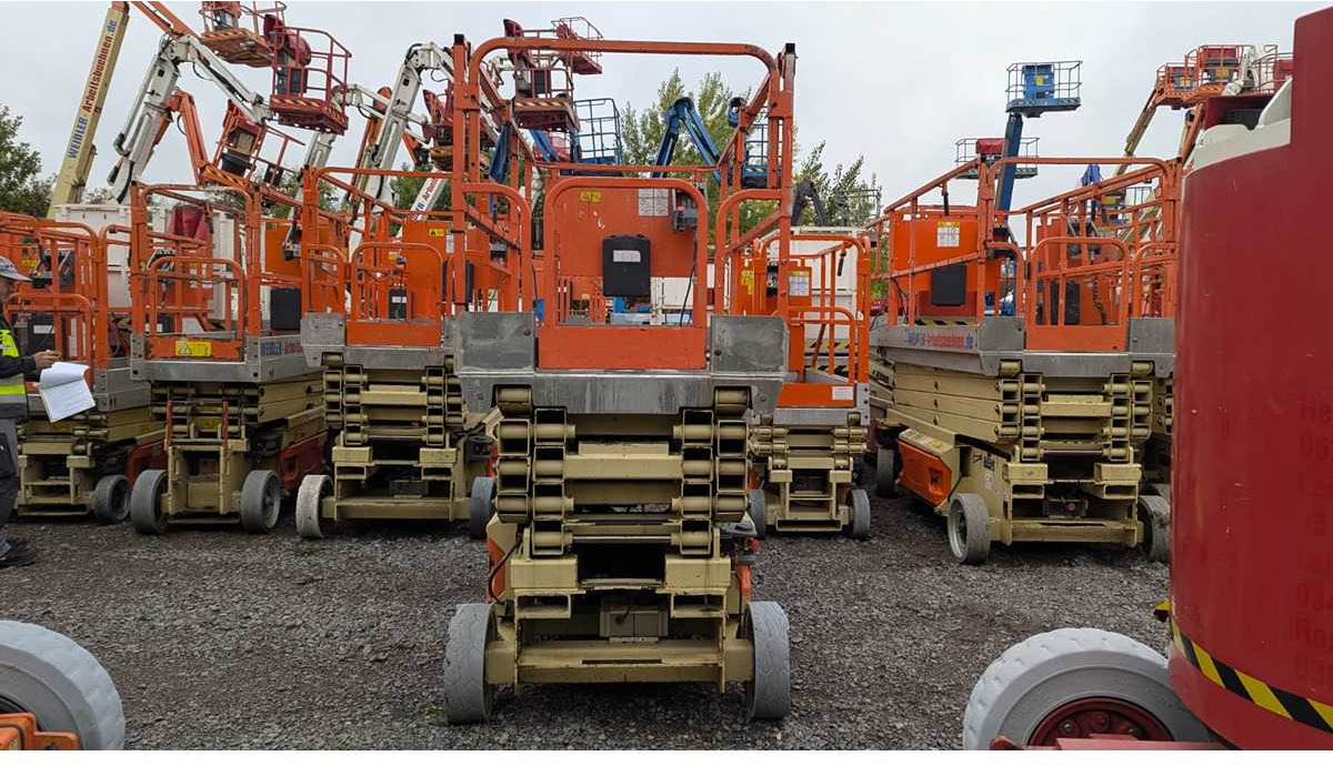 JLG 2646ES - Nền bục trên không: hình 1 JLG 2646ES - Nền bục trên không: hình 1