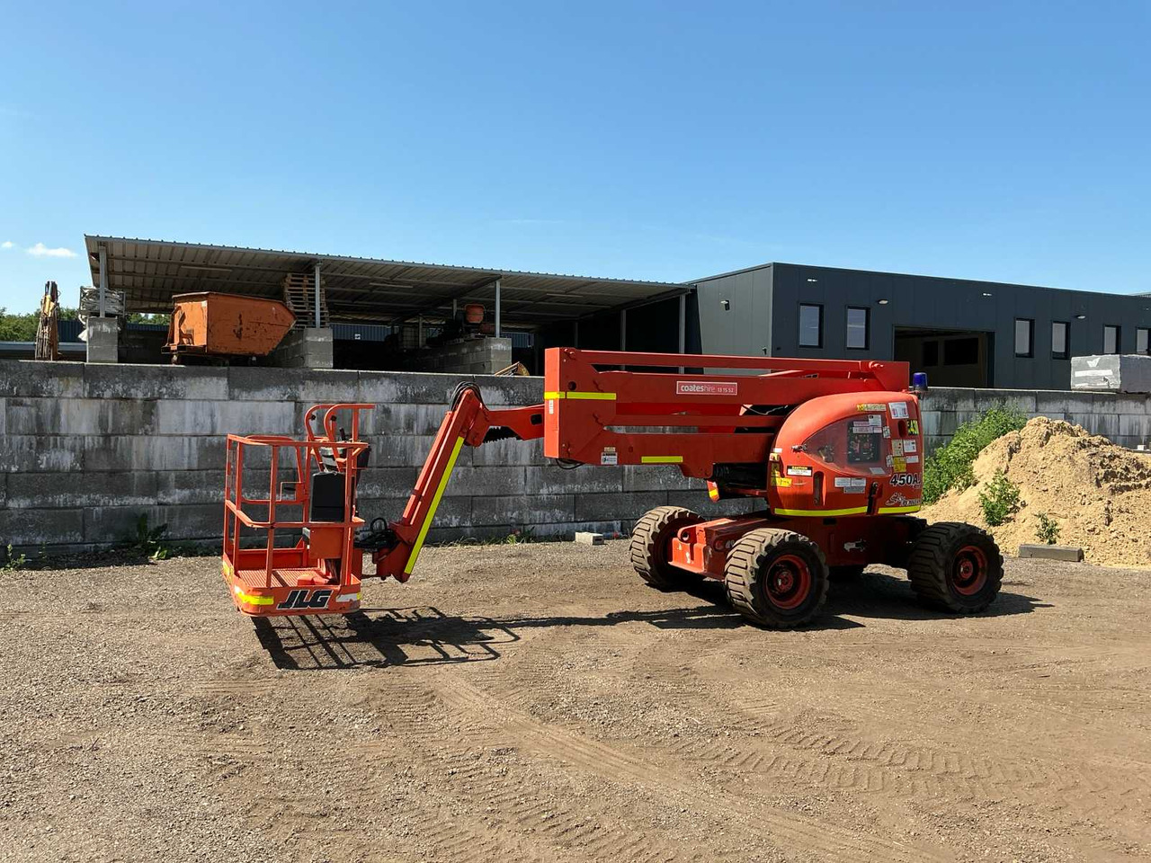 JLG 450AJ - Nền bục trên không: hình 1 JLG 450AJ - Nền bục trên không: hình 1