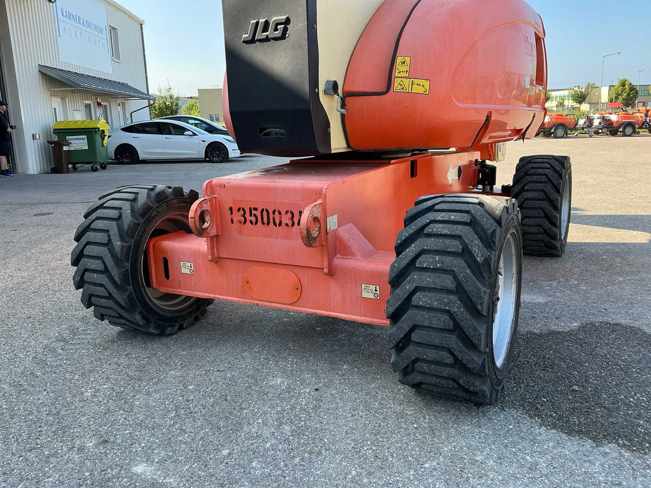 JLG 800AJ - Nền bục trên không: hình 5 JLG 800AJ - Nền bục trên không: hình 5