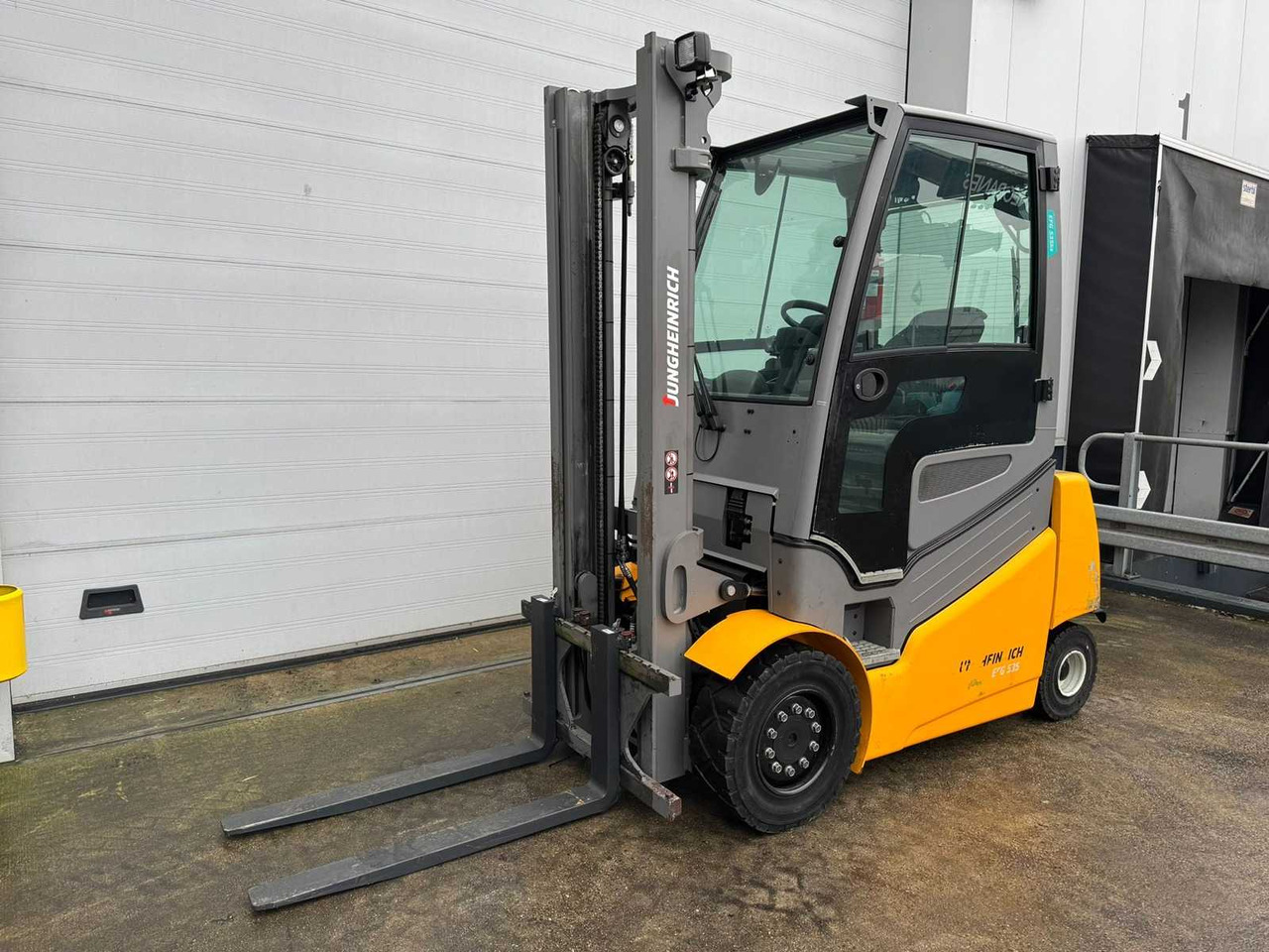 JUNGHEINRICH - 2016 - EFG-535-KS - FORKLIFT TRUCK - Xe nâng: hình 1 JUNGHEINRICH - 2016 - EFG-535-KS - FORKLIFT TRUCK - Xe nâng: hình 1