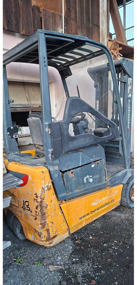 JUNGHEINRICH - EFG 218K - 2006 - FORKLIFT - Xe nâng: hình 2 JUNGHEINRICH - EFG 218K - 2006 - FORKLIFT - Xe nâng: hình 2