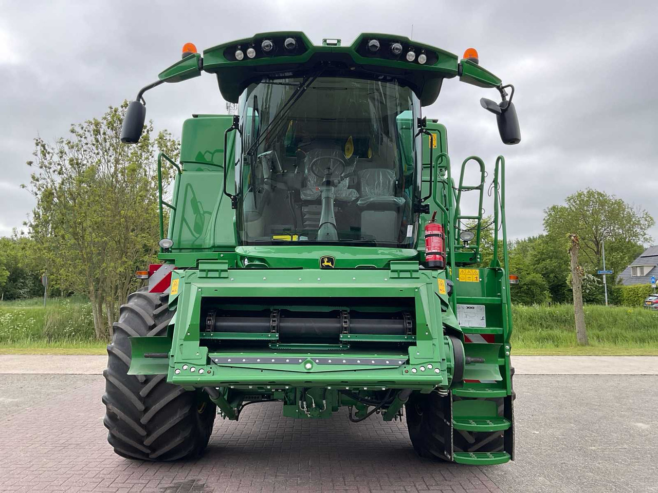 John Deere T670i - Máy gặt đập: hình 5 John Deere T670i - Máy gặt đập: hình 5
