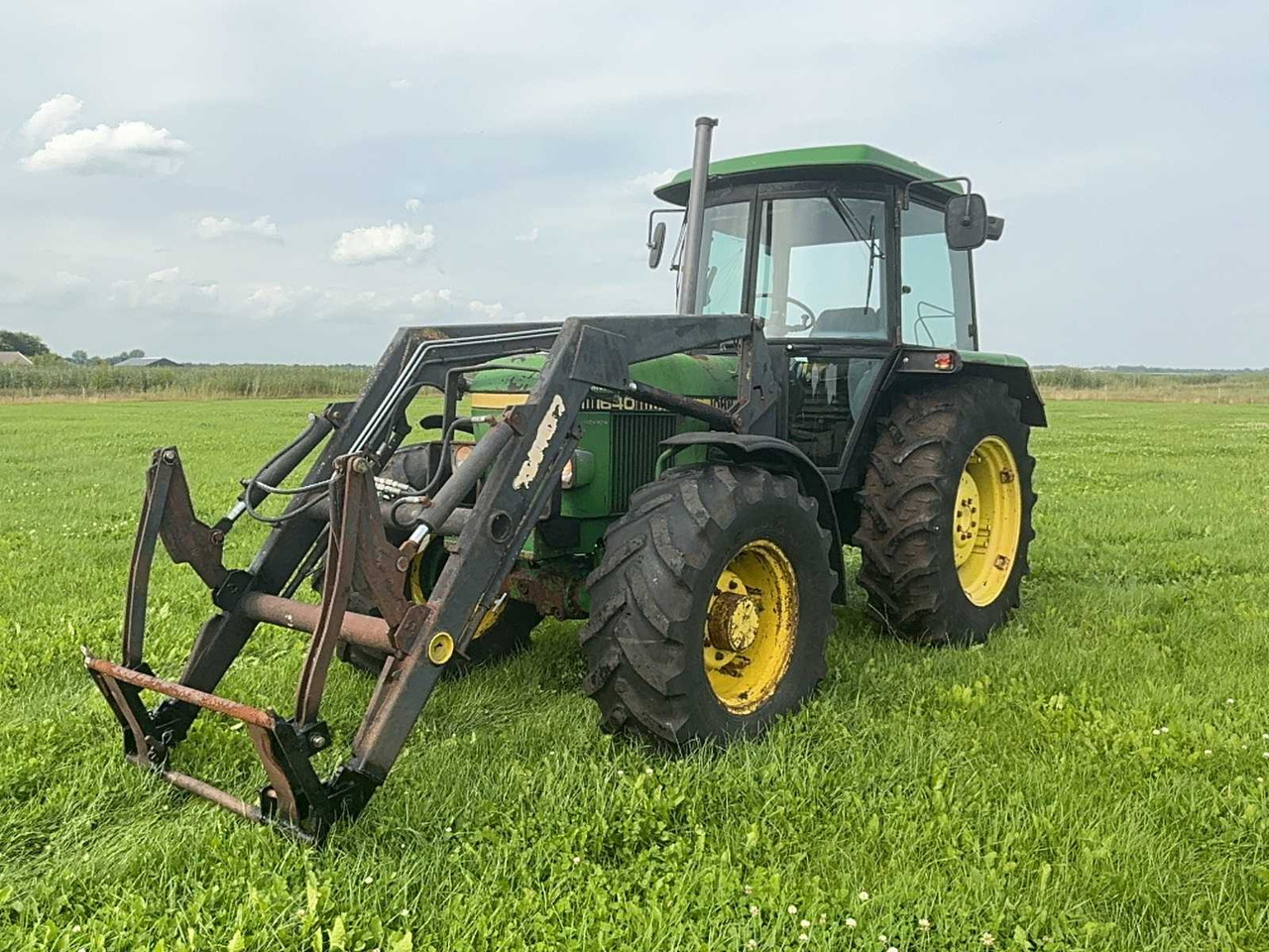 John deere 2040 - Máy cày: hình 1 John deere 2040 - Máy cày: hình 1