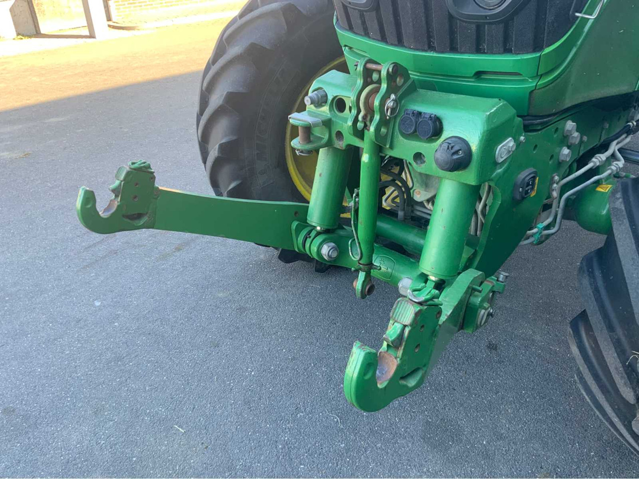 John deere 6155R - Máy cày: hình 5 John deere 6155R - Máy cày: hình 5