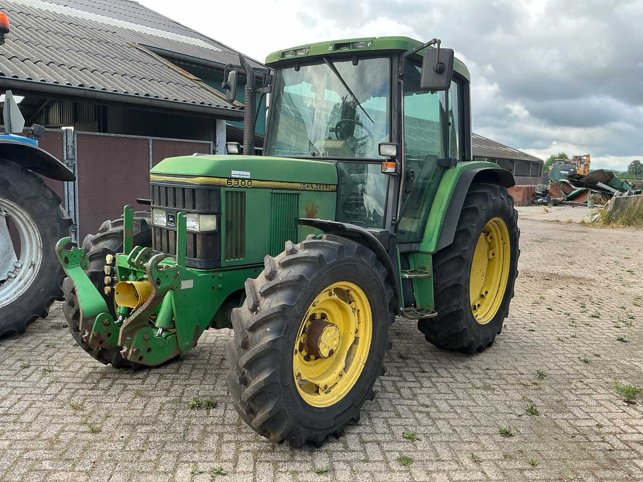John deere 6300 - Máy cày: hình 1 John deere 6300 - Máy cày: hình 1
