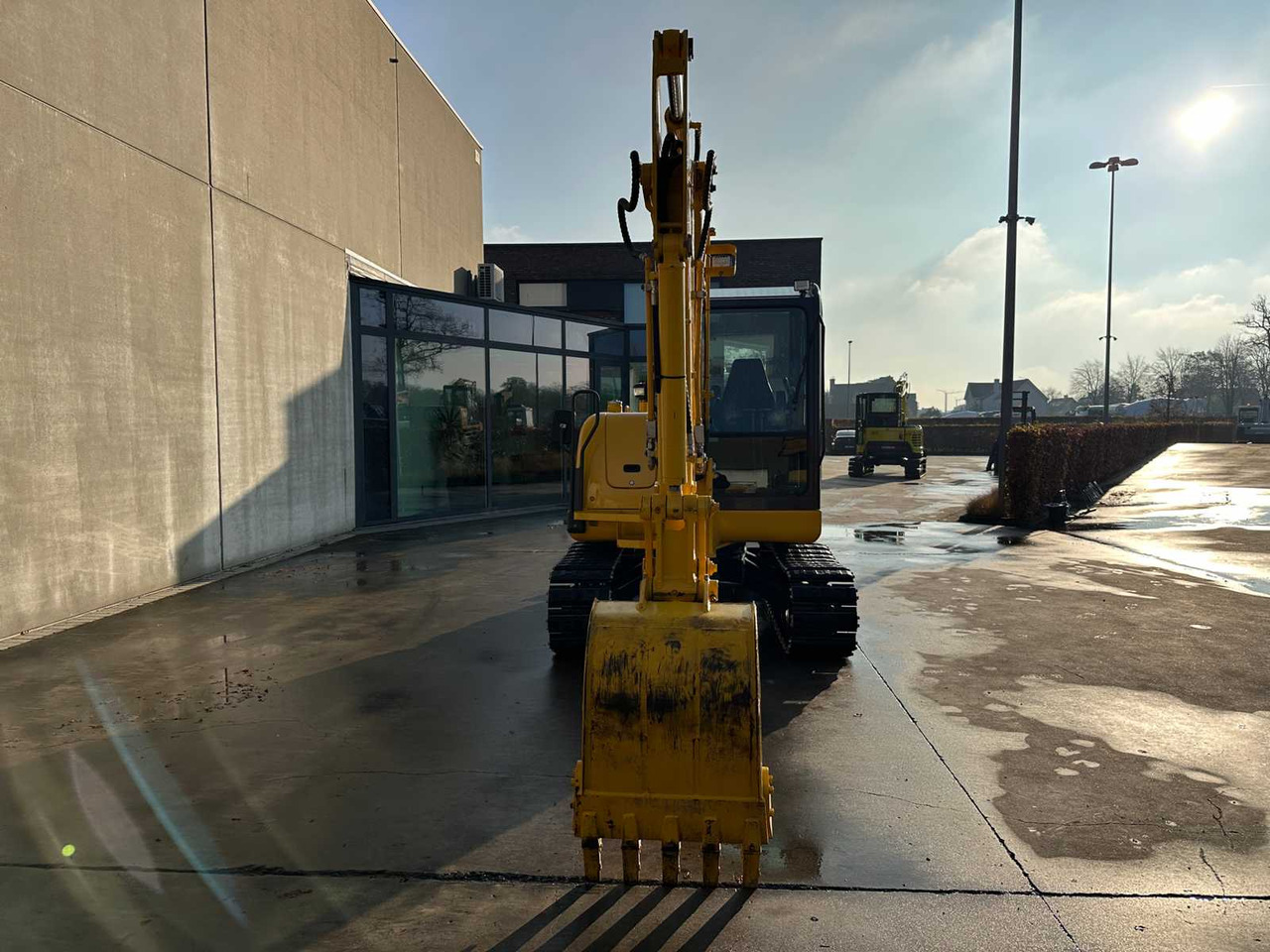 KOMATSU - PC56-7 - MIDI EXCAVATOR - Máy xúc: hình 2 KOMATSU - PC56-7 - MIDI EXCAVATOR - Máy xúc: hình 2