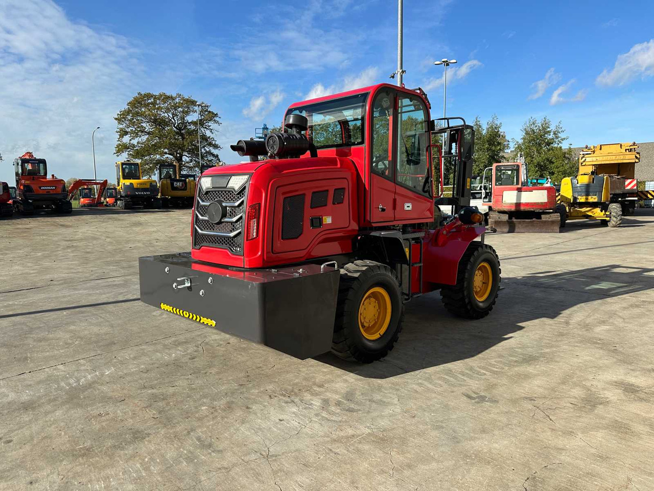 KUL - 2025 - RTF-3500 - FORKLIFT TRUCK - Xe nâng: hình 4 KUL - 2025 - RTF-3500 - FORKLIFT TRUCK - Xe nâng: hình 4