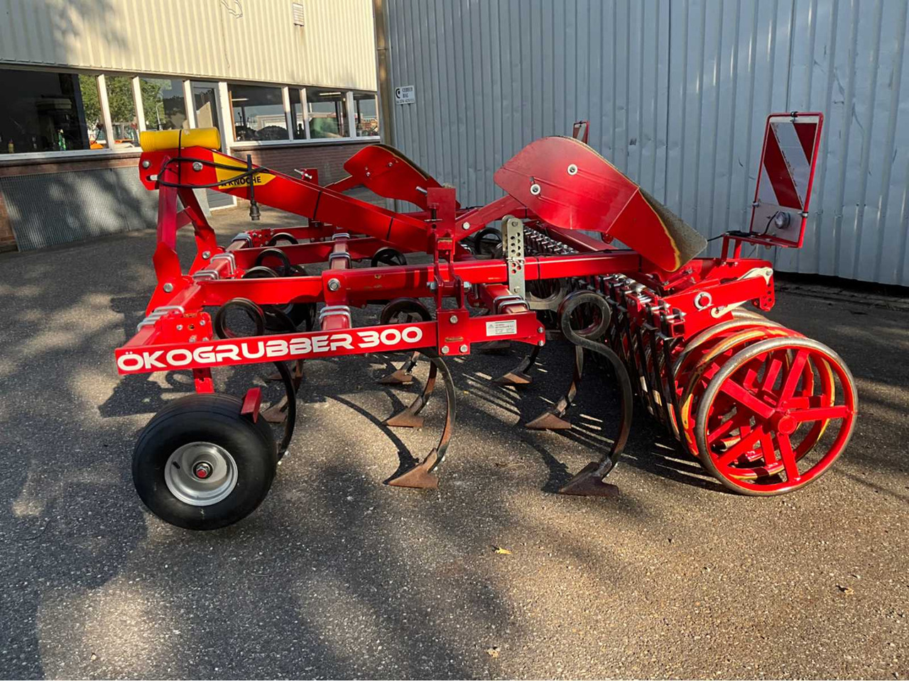 Knoche Ökogrubber 300 - Máy trồng trọt: hình 4 Knoche Ökogrubber 300 - Máy trồng trọt: hình 4