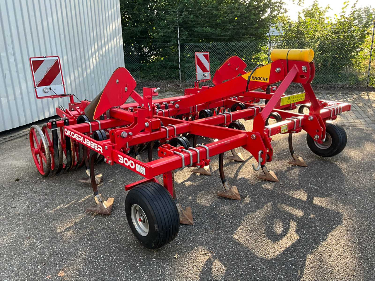 Knoche Ökogrubber 300 - Máy trồng trọt: hình 3 Knoche Ökogrubber 300 - Máy trồng trọt: hình 3