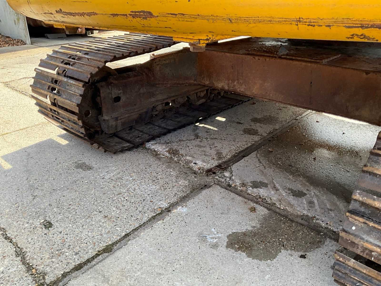 Máy xúc bánh xích Komatsu Active PC240LC: hình 40 Máy xúc bánh xích Komatsu Active PC240LC: hình 40