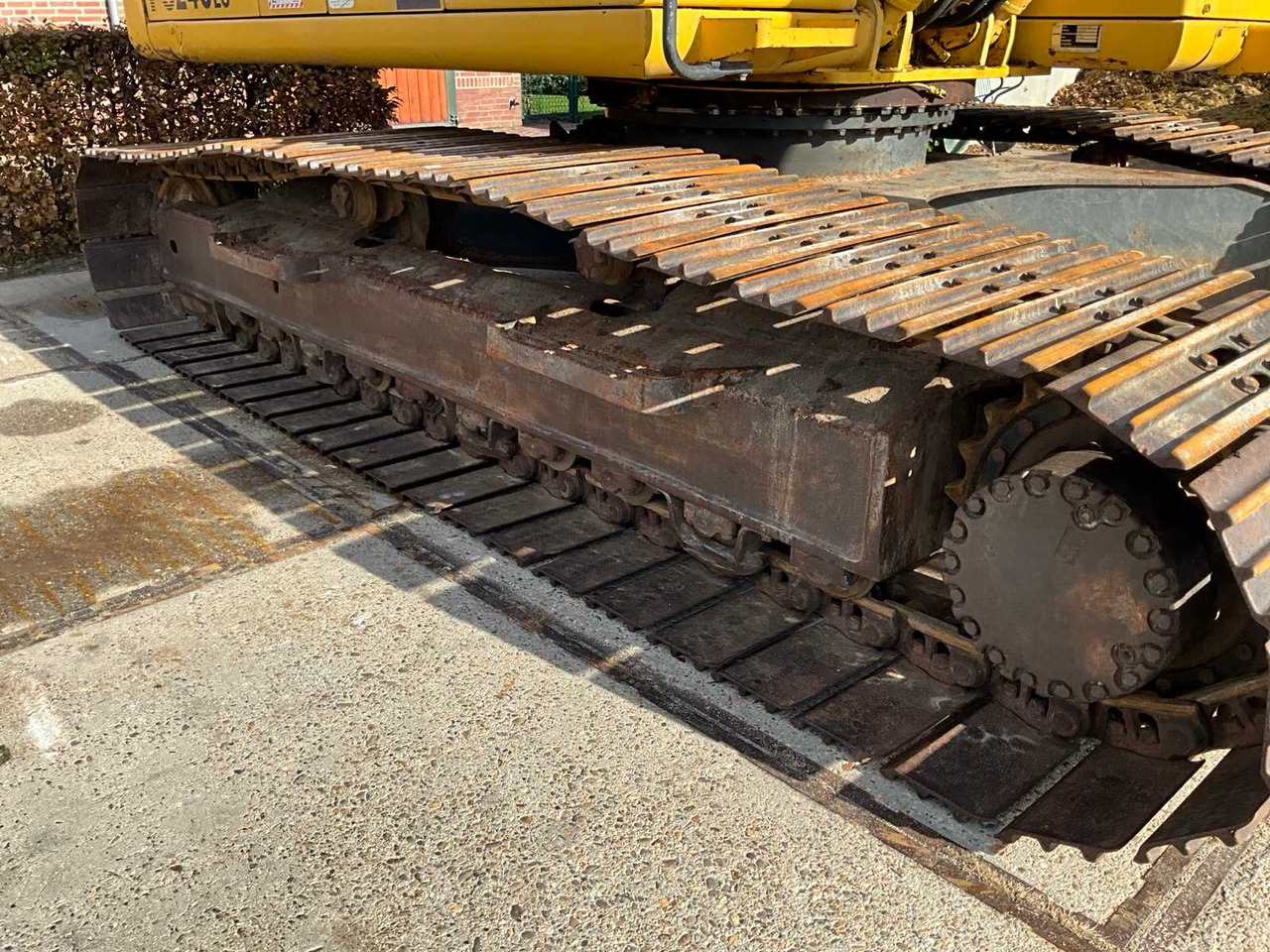 Máy xúc bánh xích Komatsu Active PC240LC: hình 32 Máy xúc bánh xích Komatsu Active PC240LC: hình 32