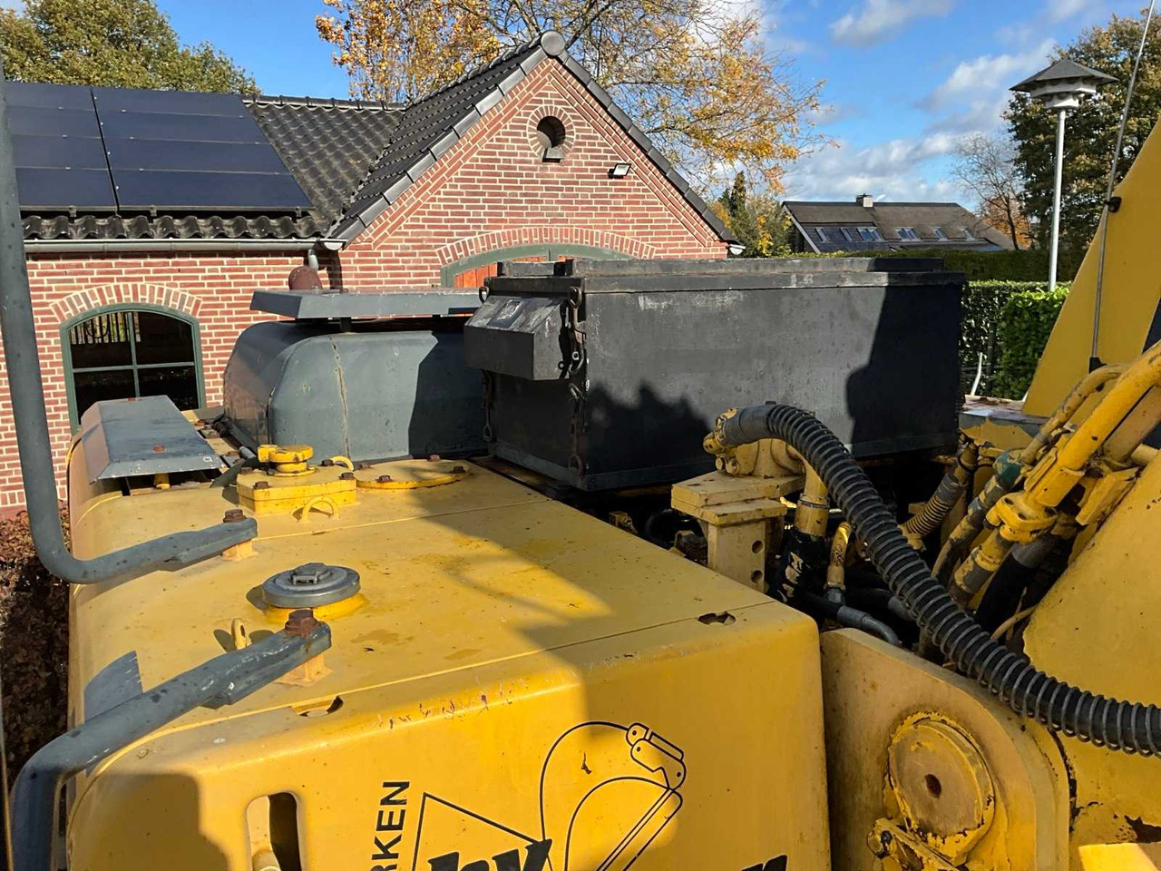 Máy xúc bánh xích Komatsu Active PC240LC: hình 34 Máy xúc bánh xích Komatsu Active PC240LC: hình 34