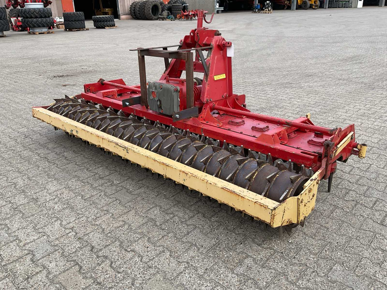 Krone KES 150/3000 - Dàn xới lưỡi đứng: hình 5 Krone KES 150/3000 - Dàn xới lưỡi đứng: hình 5