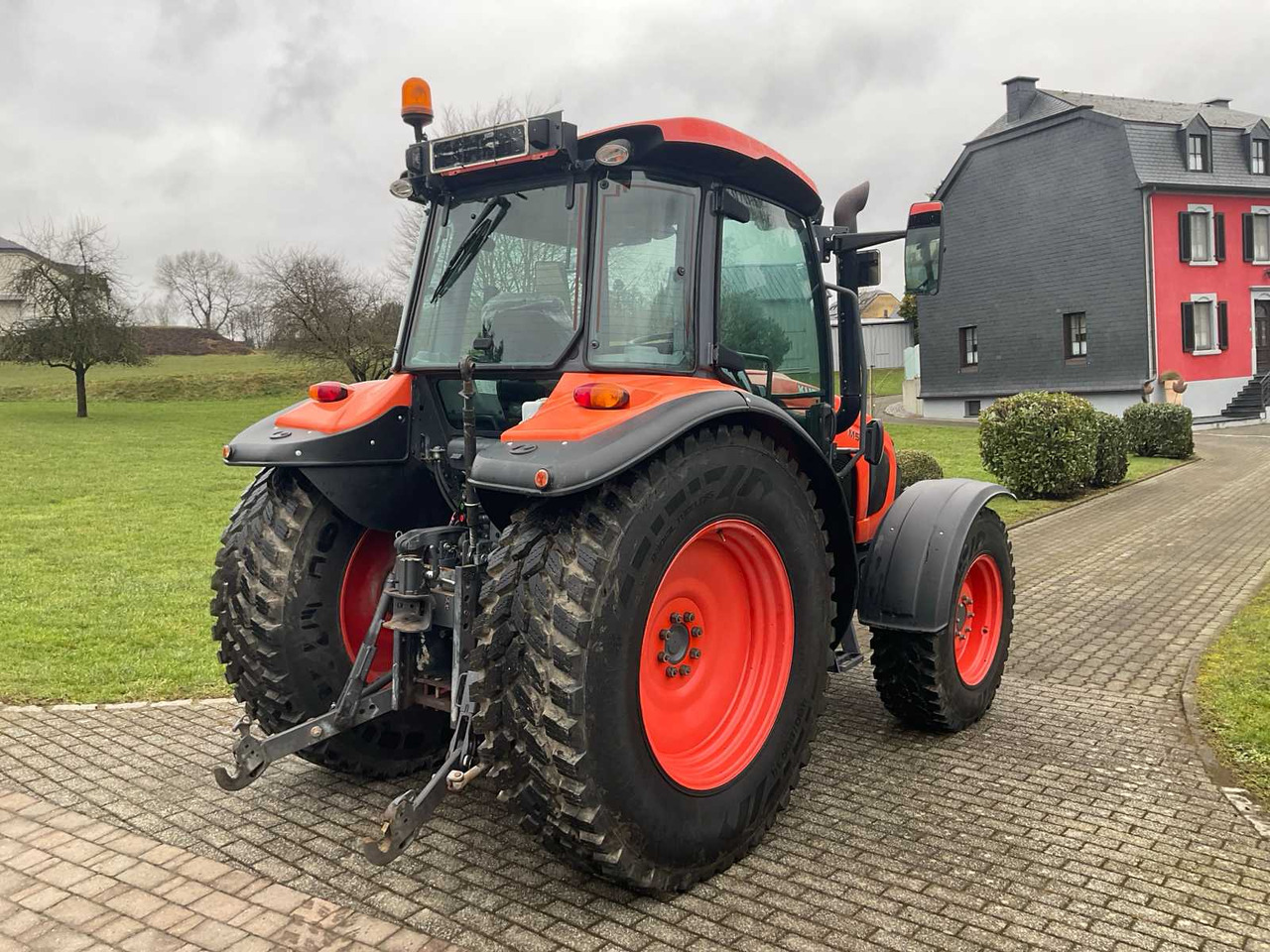 Kubota 2020 KUBOTA M5111 FOUR WHEEL DRIVE FARM TRACTOR - Máy cày: hình 5 Kubota 2020 KUBOTA M5111 FOUR WHEEL DRIVE FARM TRACTOR - Máy cày: hình 5