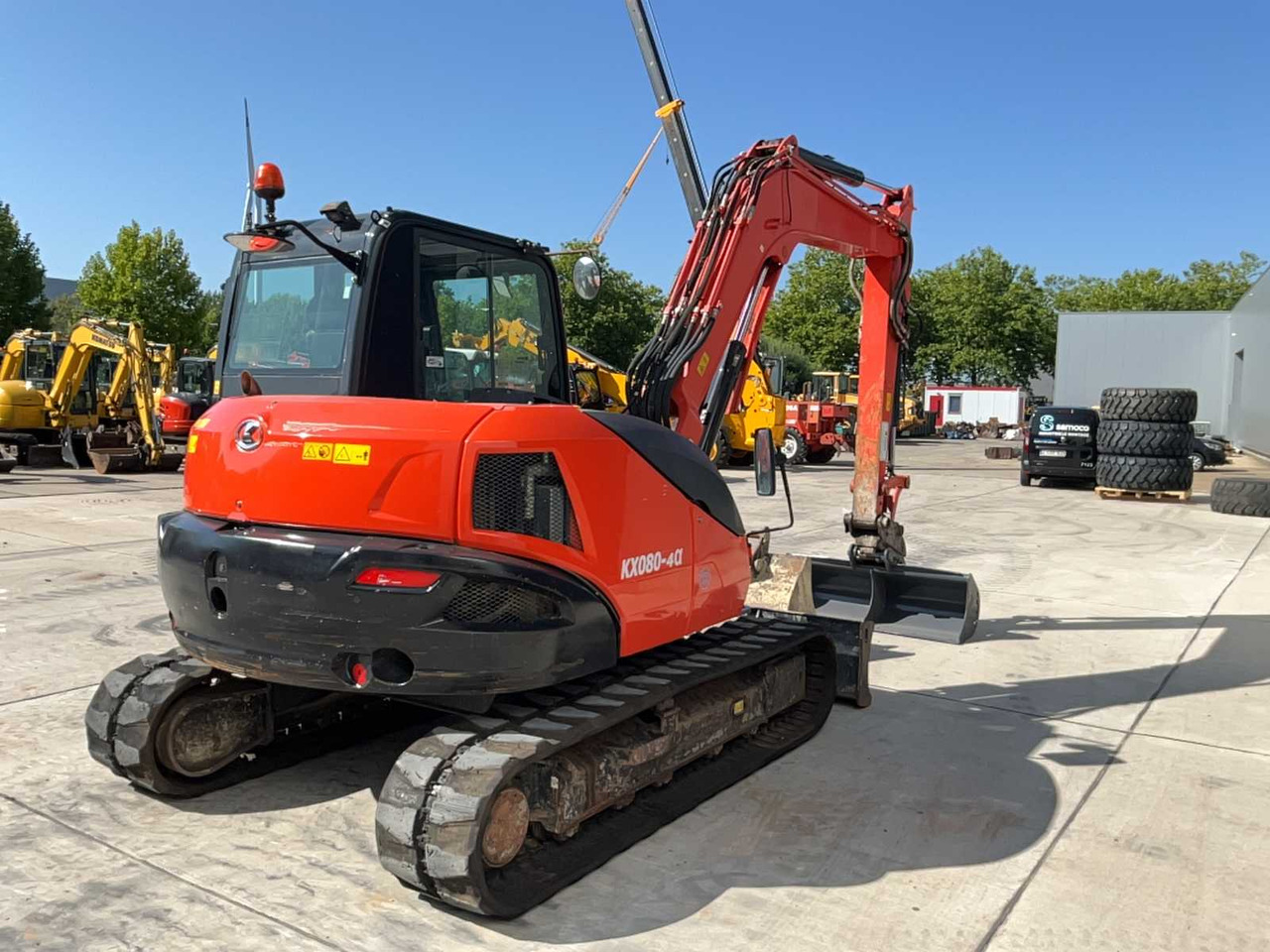 Kubota KX080-4~2 - Máy xúc bánh xích: hình 4 Kubota KX080-4~2 - Máy xúc bánh xích: hình 4