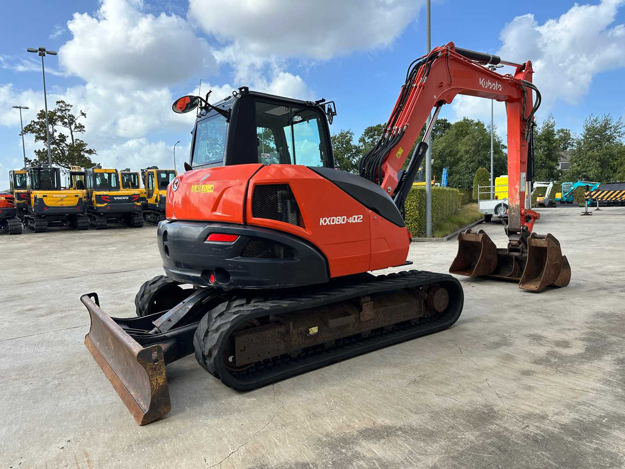Kubota KX080 - Máy xúc bánh xích: hình 4 Kubota KX080 - Máy xúc bánh xích: hình 4