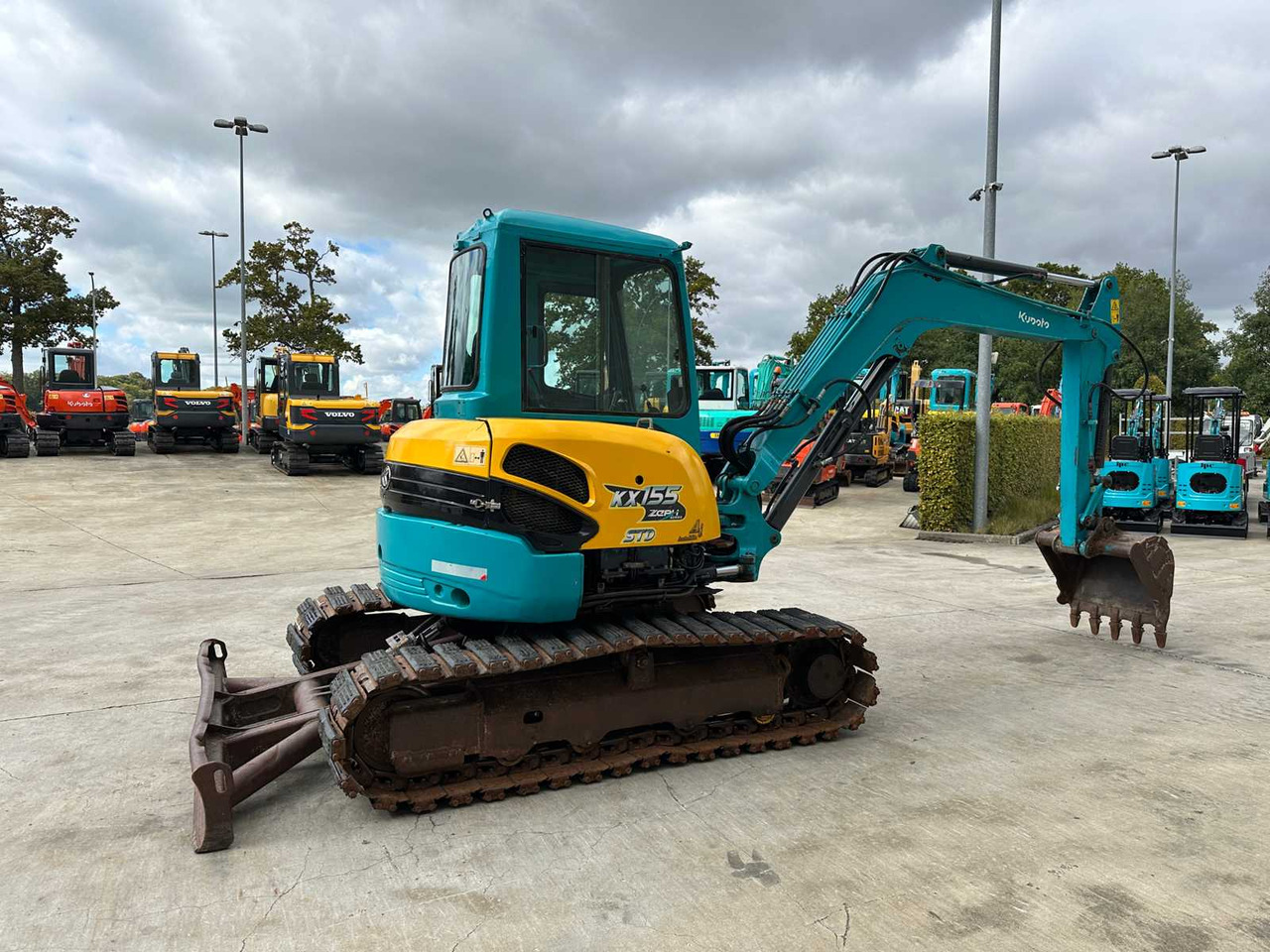 Kubota KX155-3SZ - Máy xúc bánh xích: hình 5 Kubota KX155-3SZ - Máy xúc bánh xích: hình 5