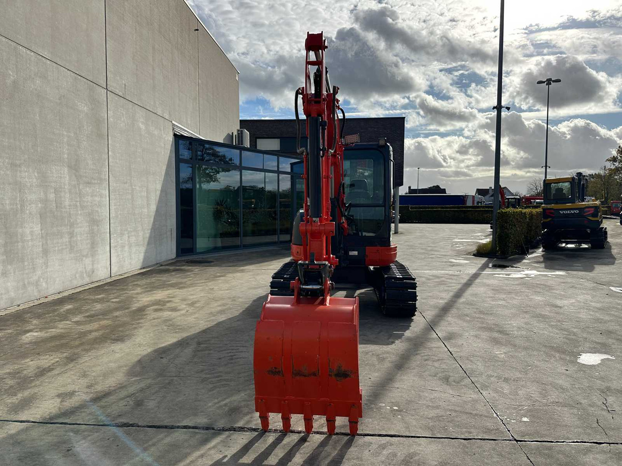 Kubota KX155-3SZ - Máy xúc bánh xích: hình 2 Kubota KX155-3SZ - Máy xúc bánh xích: hình 2