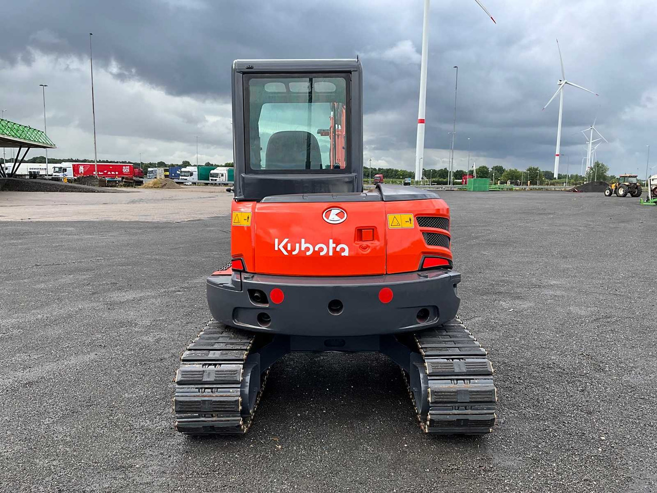Kubota KX155-5 - Máy xúc bánh xích: hình 3 Kubota KX155-5 - Máy xúc bánh xích: hình 3
