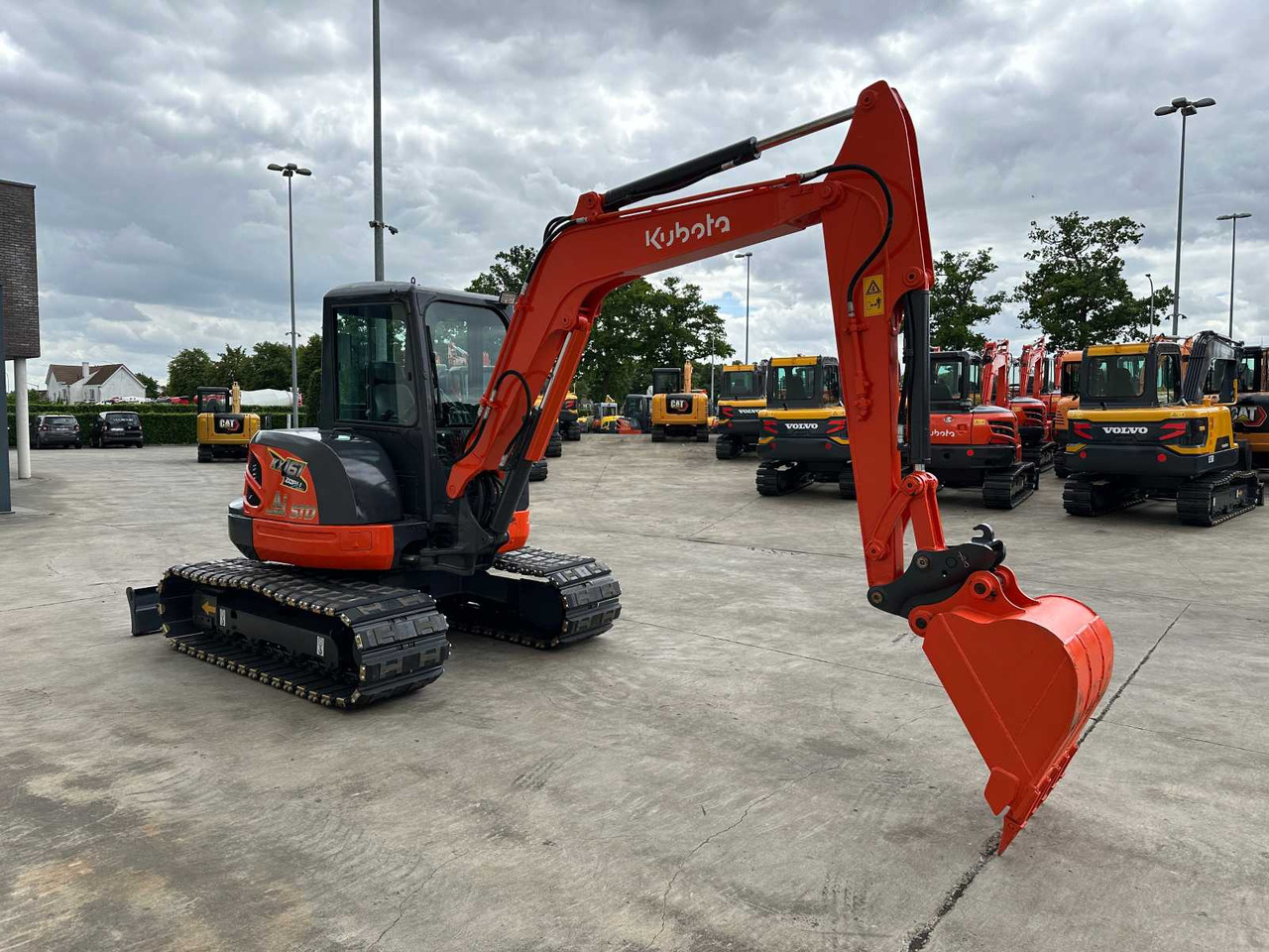 Kubota KX161-3 - Máy xúc bánh xích: hình 3 Kubota KX161-3 - Máy xúc bánh xích: hình 3
