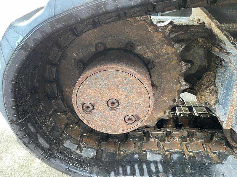 Máy xúc bánh xích Kubota KX61-3: hình 7
