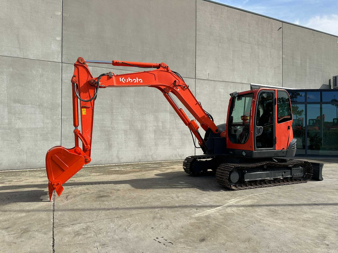 Kubota Kx185-3 - Máy xúc bánh xích: hình 1 Kubota Kx185-3 - Máy xúc bánh xích: hình 1