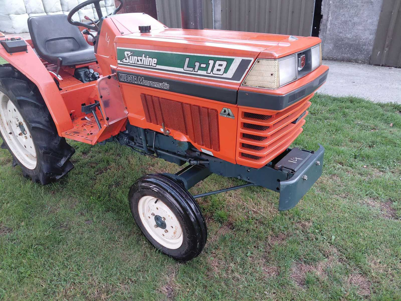 Kubota L1-18 - Máy cày mini: hình 2 Kubota L1-18 - Máy cày mini: hình 2