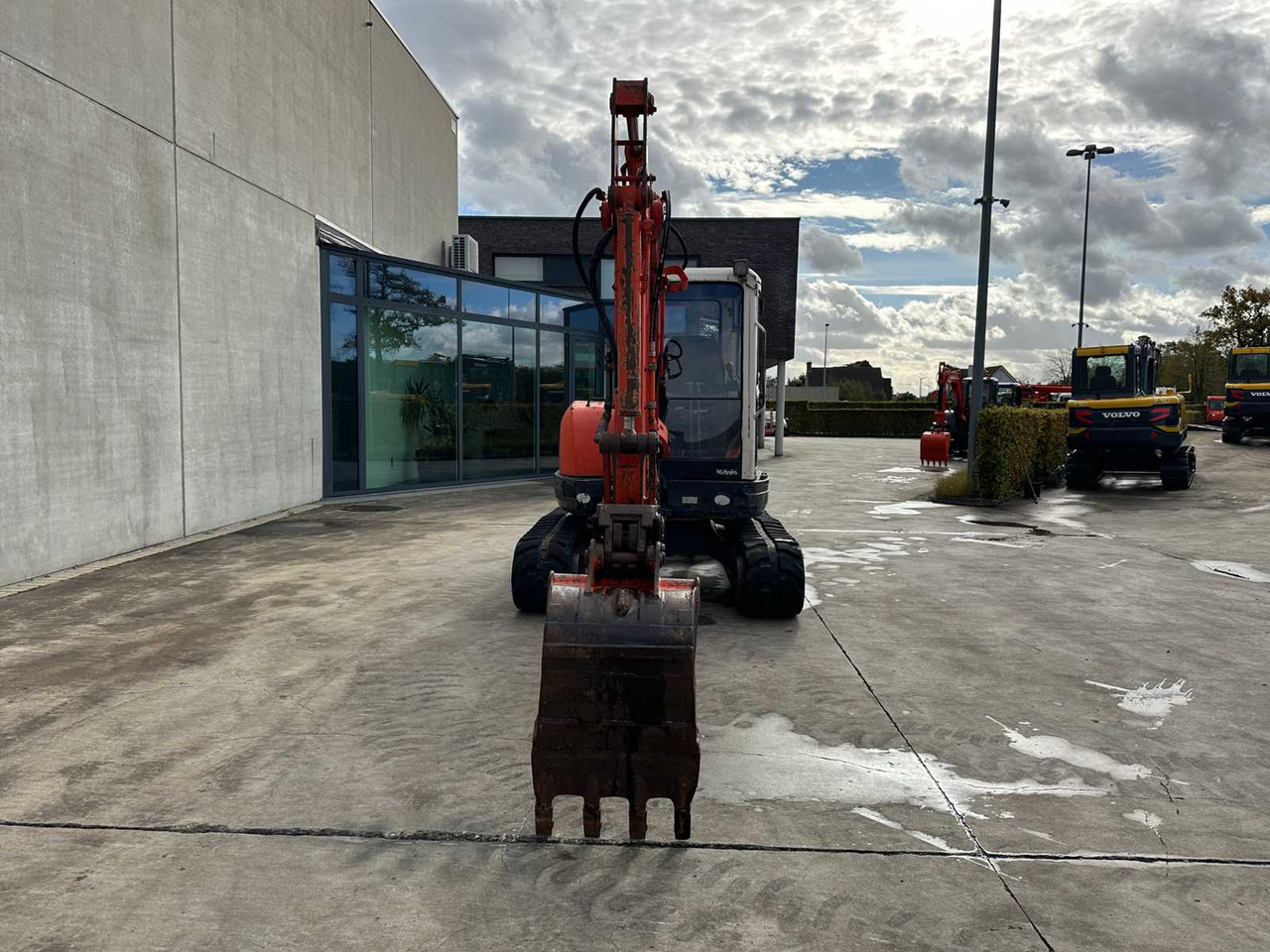 Kubota U45 - 3 - Máy xúc bánh xích: hình 2 Kubota U45 - 3 - Máy xúc bánh xích: hình 2