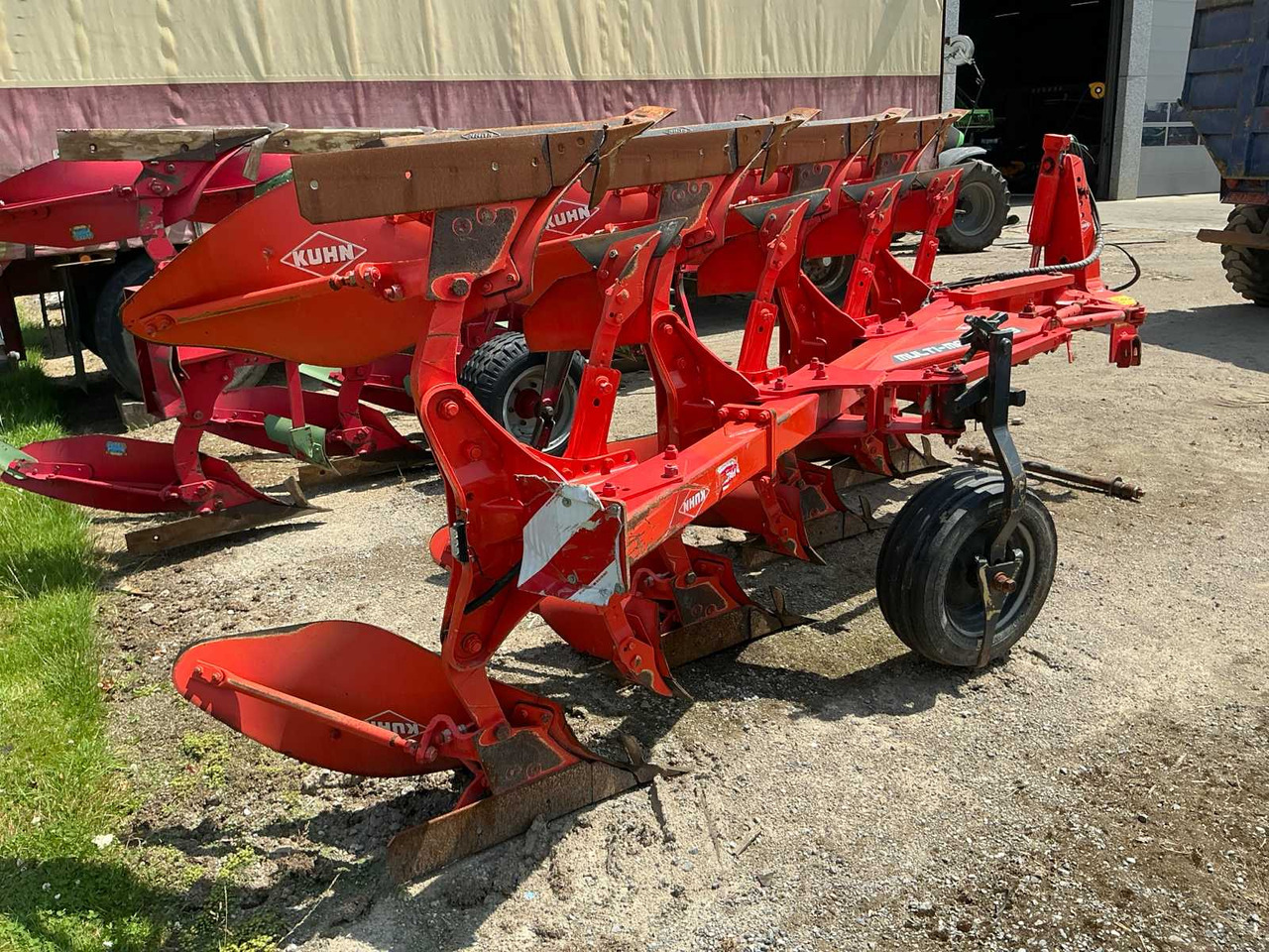 Kuhn Multimaster 123 - Cày: hình 4 Kuhn Multimaster 123 - Cày: hình 4