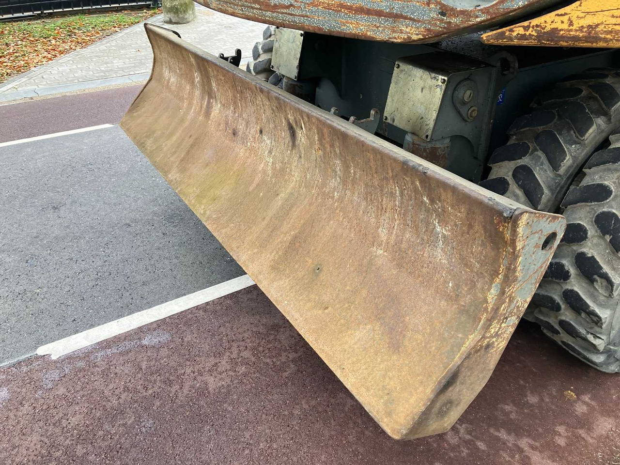 Máy xúc bánh lốp LIEBHERR - 2008 - A316 LITRONIC - WHEELED EXCAVATOR: hình 13 Máy xúc bánh lốp LIEBHERR - 2008 - A316 LITRONIC - WHEELED EXCAVATOR: hình 13