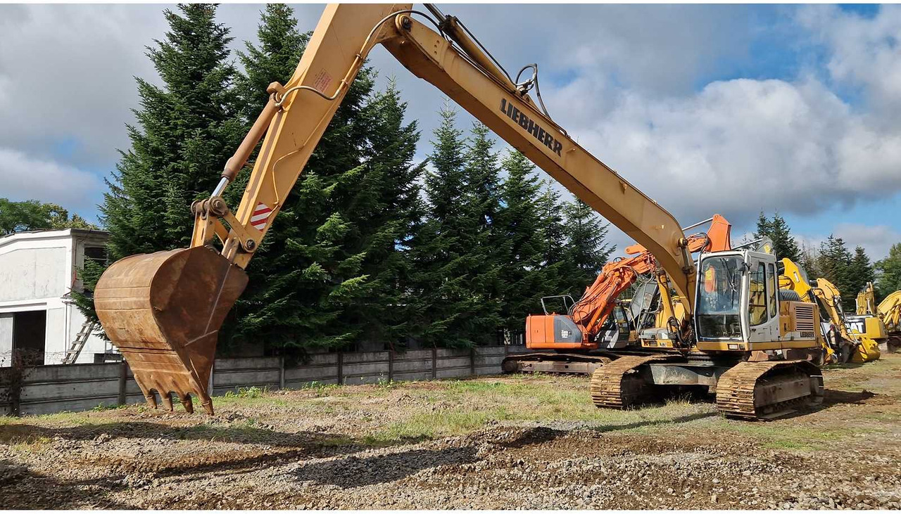 LIEBHERR R924B - Máy xúc bánh xích: hình 4 LIEBHERR R924B - Máy xúc bánh xích: hình 4