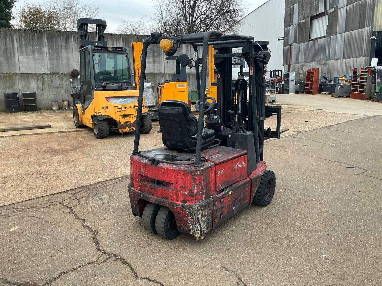 LINDE E15 FORKLIFT - Xe nâng: hình 5 LINDE E15 FORKLIFT - Xe nâng: hình 5