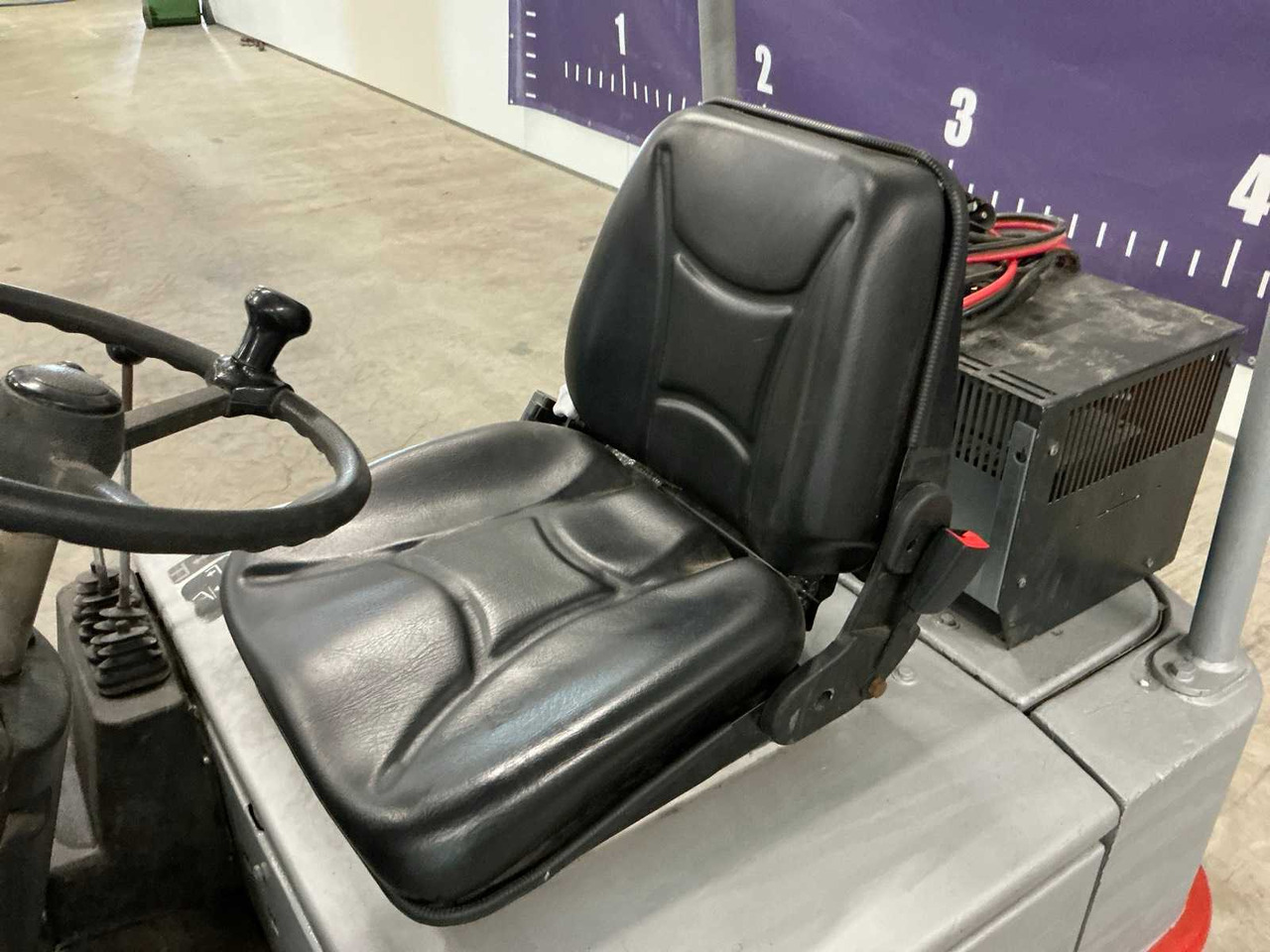 Xe nâng LINDE E15 FORKLIFT: hình 11 Xe nâng LINDE E15 FORKLIFT: hình 11