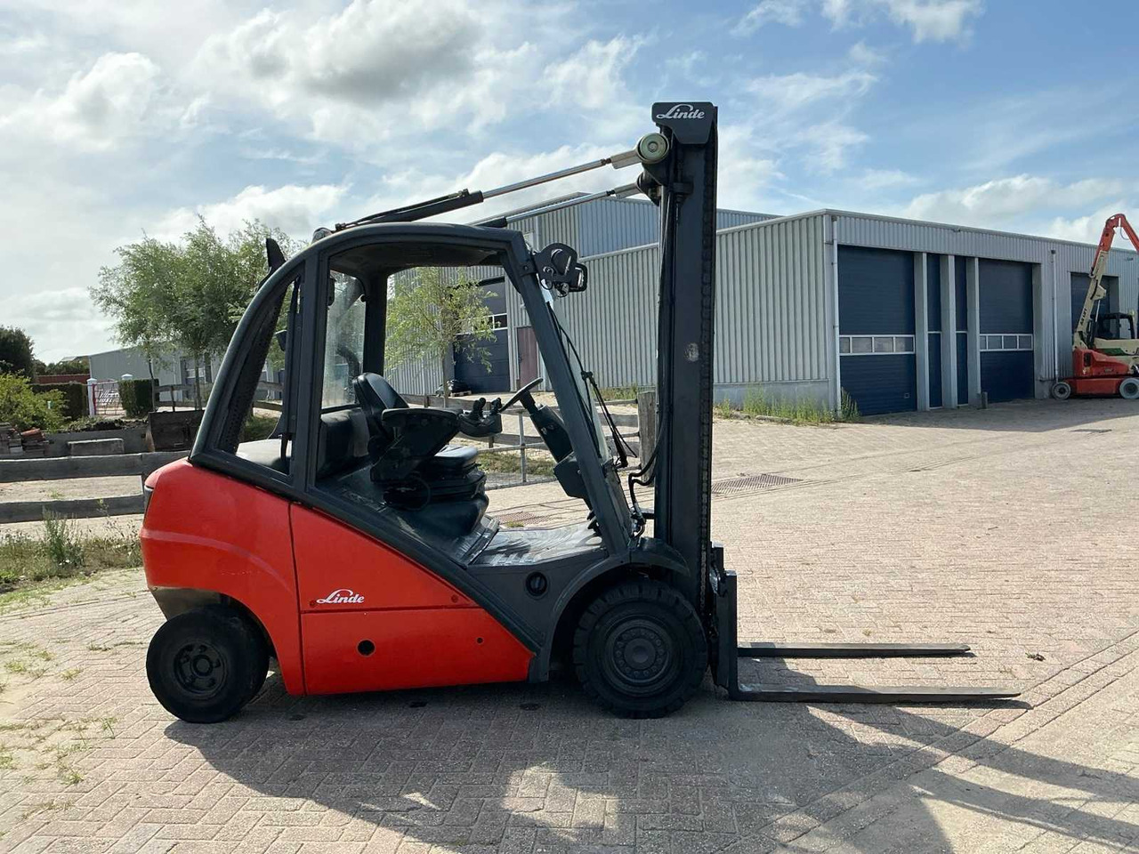 LINDE H25D FORKLIFT TRUCK - Xe nâng: hình 4 LINDE H25D FORKLIFT TRUCK - Xe nâng: hình 4