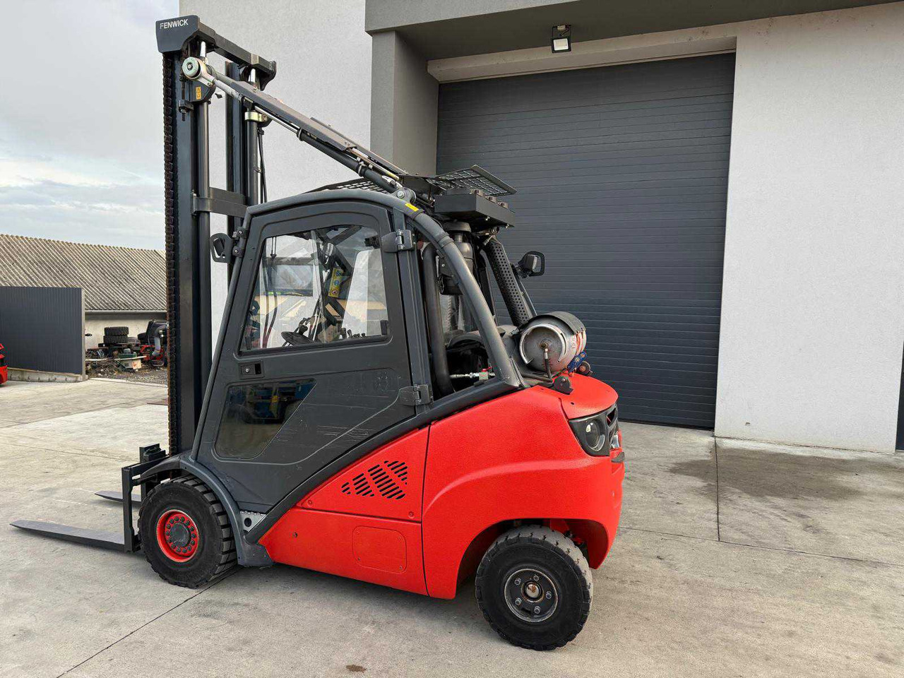 LINDE - H35T-01 - FORKLIFT TRUCKS - 2011 - Xe nâng: hình 3 LINDE - H35T-01 - FORKLIFT TRUCKS - 2011 - Xe nâng: hình 3