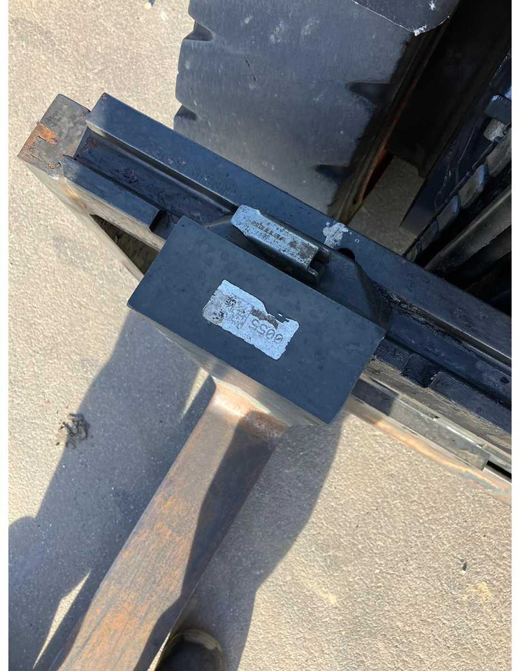 LINDE H40D FORKLIFT TRUCK 2006 - Xe nâng: hình 4 LINDE H40D FORKLIFT TRUCK 2006 - Xe nâng: hình 4