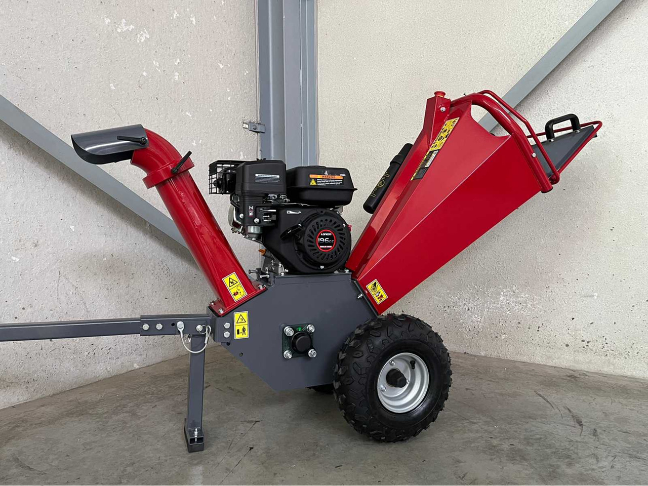 Loncin - Máy đốn cây: hình 1 Loncin - Máy đốn cây: hình 1