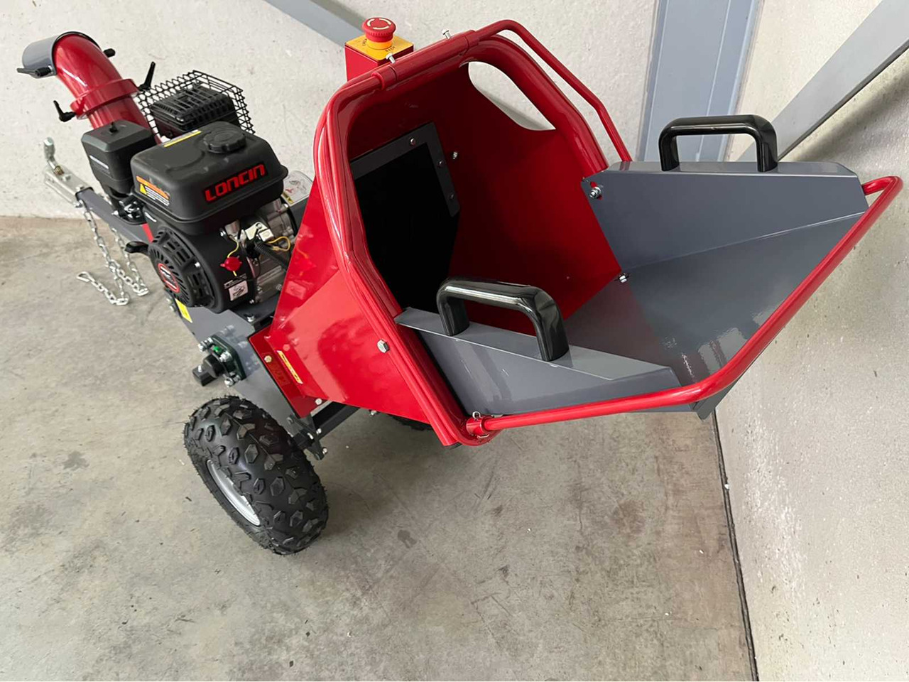 Loncin - Máy đốn cây: hình 5 Loncin - Máy đốn cây: hình 5