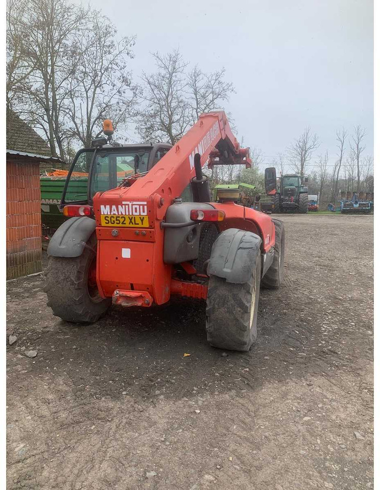 MANITOU - Máy chất hàng trước cho máy cày: hình 3 MANITOU - Máy chất hàng trước cho máy cày: hình 3