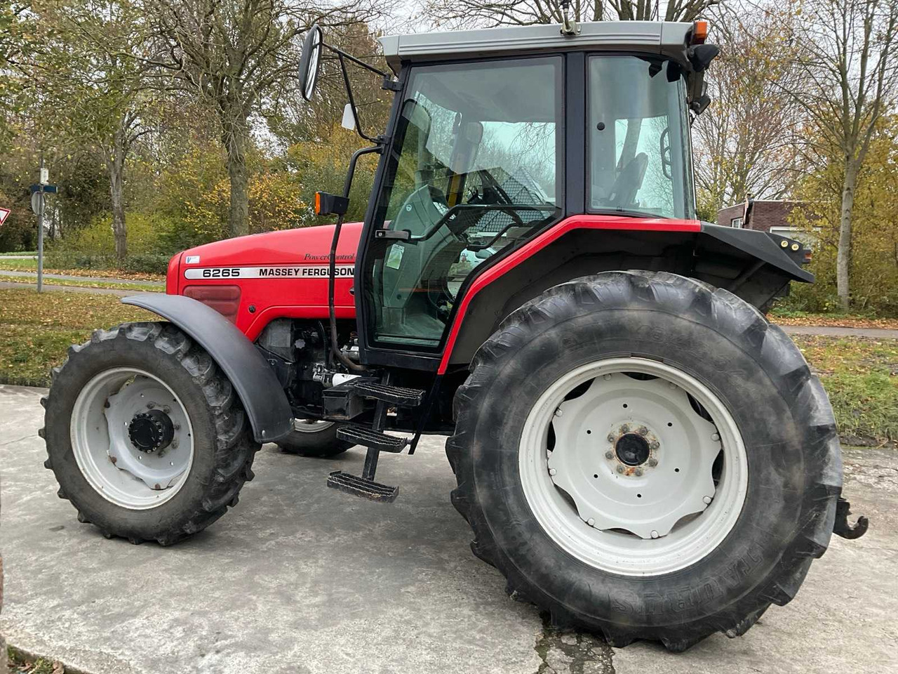 MASSEY FERGUSON 6265 FOUR WHEEL DRIVE FARM TRACTOR - Máy cày: hình 5 MASSEY FERGUSON 6265 FOUR WHEEL DRIVE FARM TRACTOR - Máy cày: hình 5