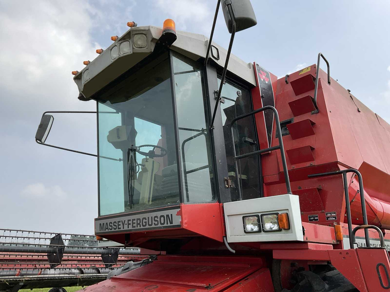 Massey Ferguson 38 RS - Máy gặt đập: hình 5 Massey Ferguson 38 RS - Máy gặt đập: hình 5