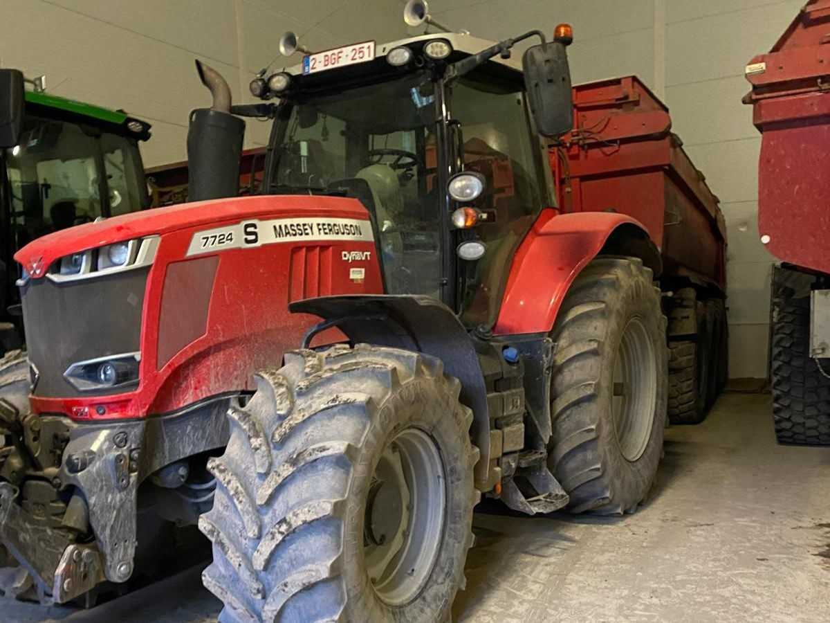 Massey-Ferguson 7724S - Dyna VT - Máy cày: hình 1 Massey-Ferguson 7724S - Dyna VT - Máy cày: hình 1