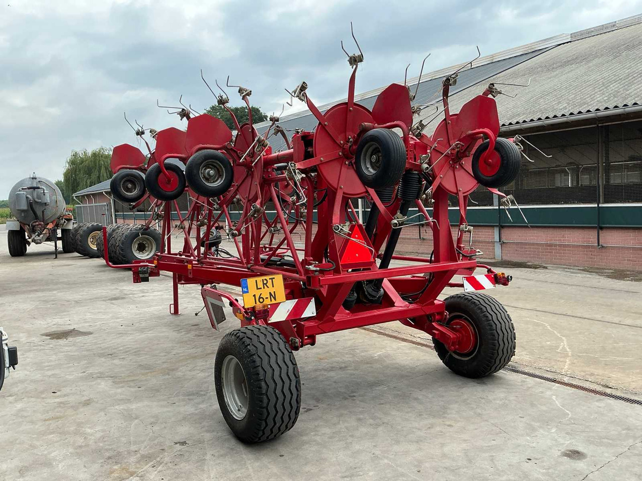 Lely Lotus 1500 - Máy móc nông nghiệp: hình 3 Lely Lotus 1500 - Máy móc nông nghiệp: hình 3