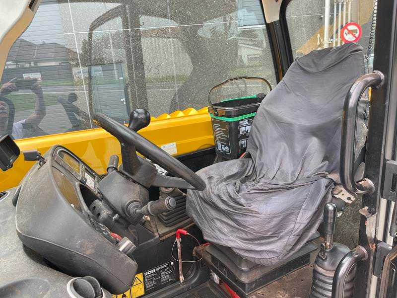 Máy móc xây dựng JCB 531-70: hình 24