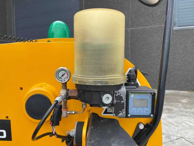 Máy móc xây dựng JCB 531-70: hình 9