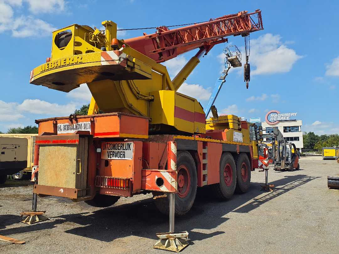 Liebherr LTM 1050/1 - Máy móc xây dựng: hình 2 Liebherr LTM 1050/1 - Máy móc xây dựng: hình 2