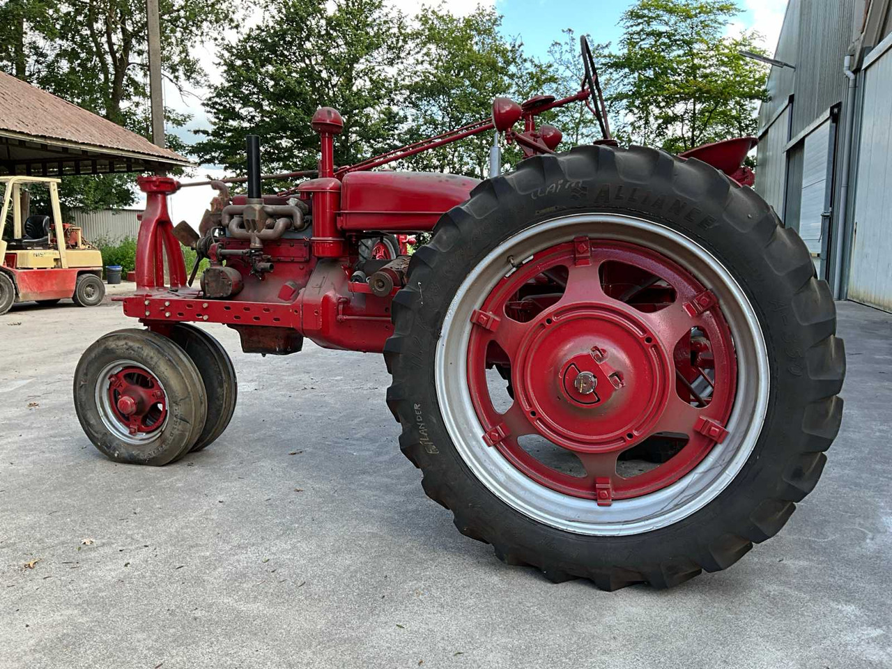McCormick Benzine - Máy cày: hình 4 McCormick Benzine - Máy cày: hình 4