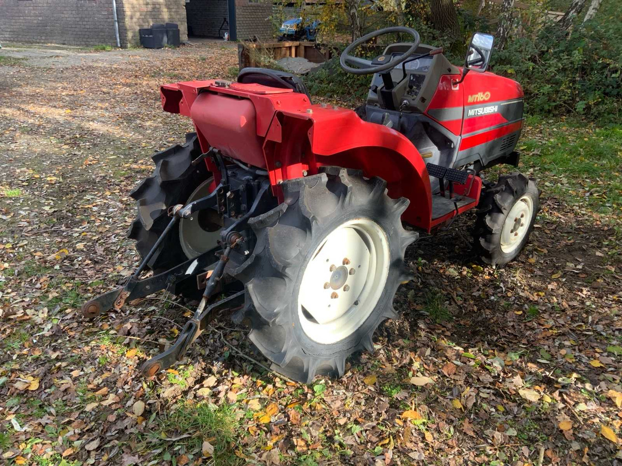 Mitsubishi MT16O - Máy cày mini: hình 5 Mitsubishi MT16O - Máy cày mini: hình 5