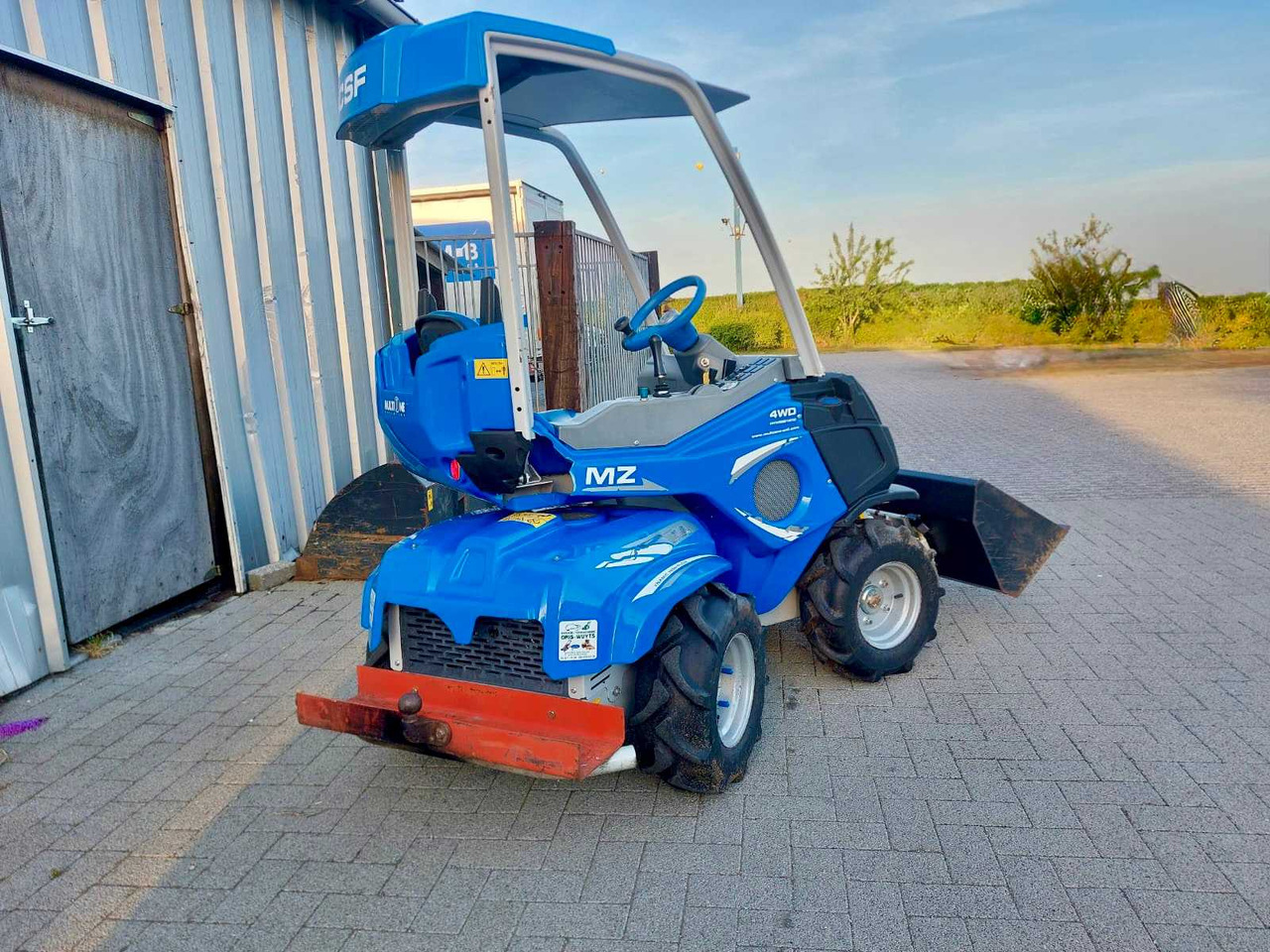 Multi-One Kniklader - Máy xúc lật bánh lốp: hình 4 Multi-One Kniklader - Máy xúc lật bánh lốp: hình 4