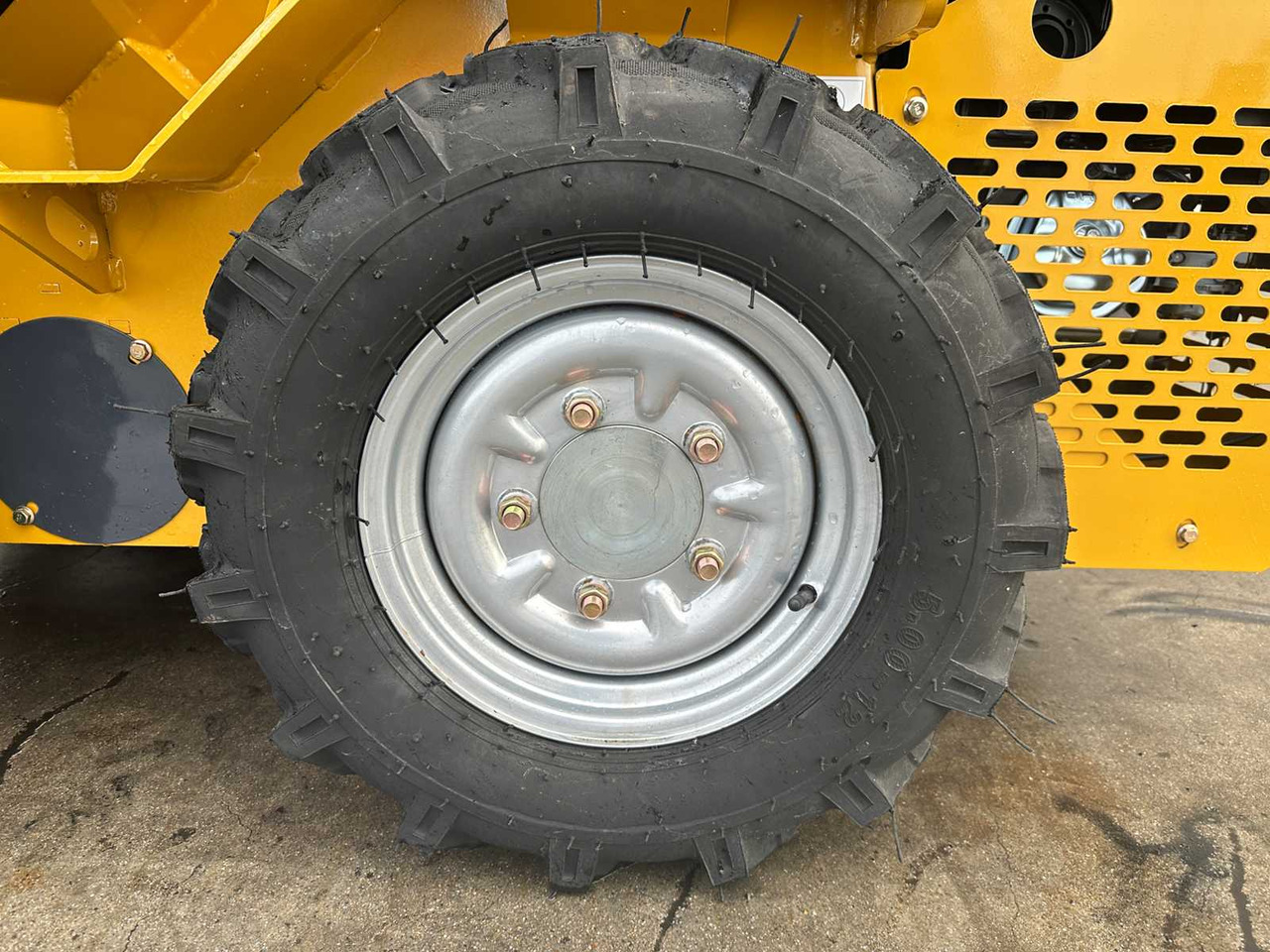 Máy xúc lật bánh lốp NEWRICK - 2025 - SL360 - SKID STEER LOADER: hình 20 Máy xúc lật bánh lốp NEWRICK - 2025 - SL360 - SKID STEER LOADER: hình 20